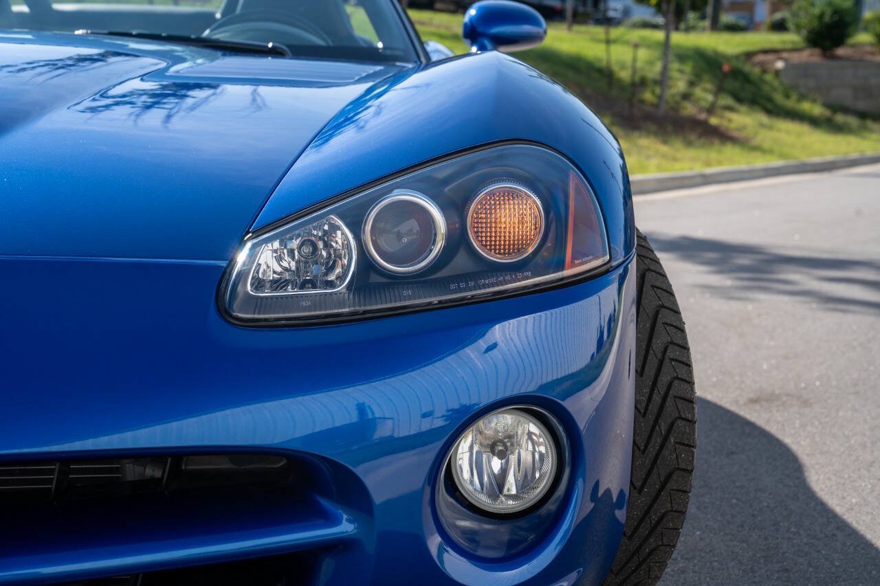 Used 2006 Dodge Viper SRT-10 RWD image 13