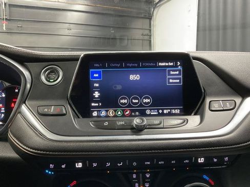 Used 2022 Chevrolet Blazer Premier w/ Enhanced Convenience Package AWD/4WD image 19