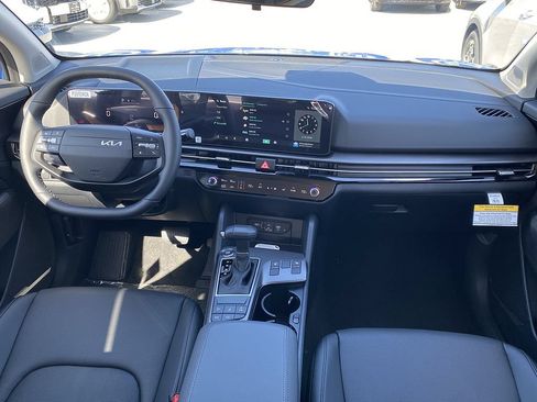New 2026 Kia Sportage EX w/ EX Panorama Roof Package FWD image 26