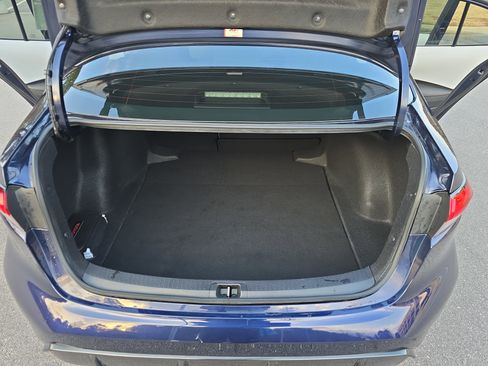 Used 2024 Toyota Corolla SE image 12