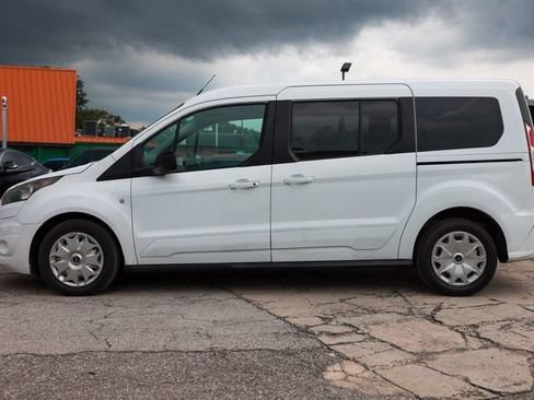 Used 2015 Ford Transit Connect XLT FWD image 4