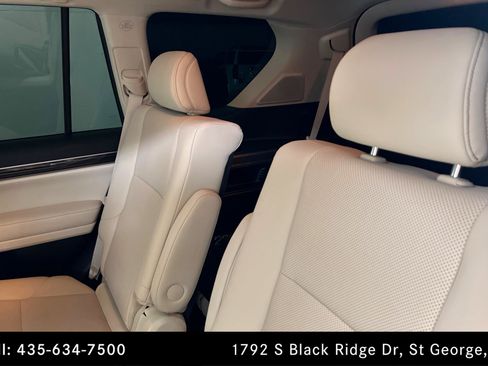 Used 2021 Lexus GX 460 Premium image 20