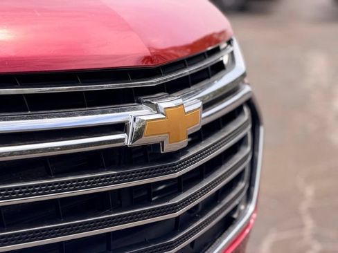 Used 2019 Chevrolet Traverse LT AWD/4WD image 26