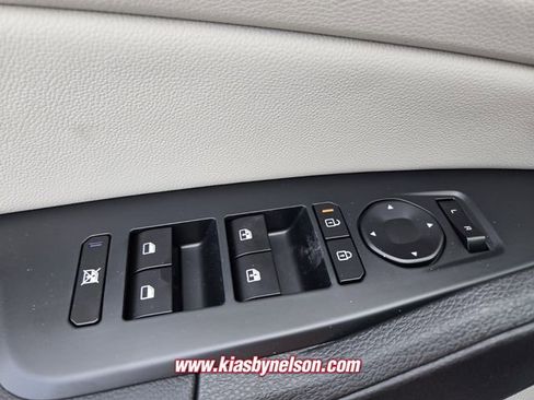 New 2026 Kia Sportage EX AWD/4WD image 16