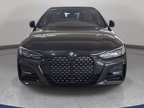Used 2024 BMW 430i Convertible w/ M Sport Package RWD image 3
