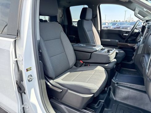 Used 2020 Chevrolet Silverado 1500 LT w/ Convenience Package AWD/4WD image 25