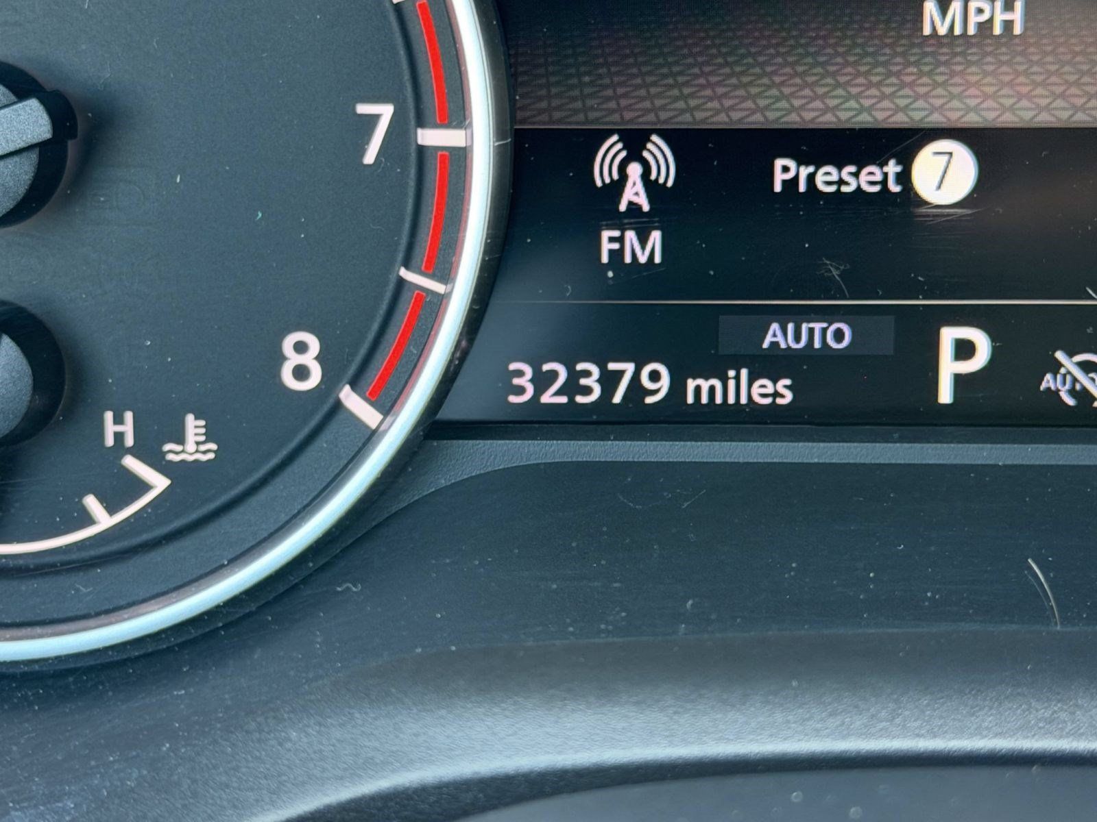Used 2025 Nissan Rogue SV AWD/4WD image 24
