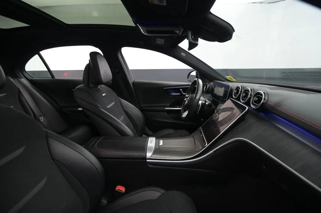 Used 2023 Mercedes-Benz C 43 AMG 4MATIC Sedan image 53