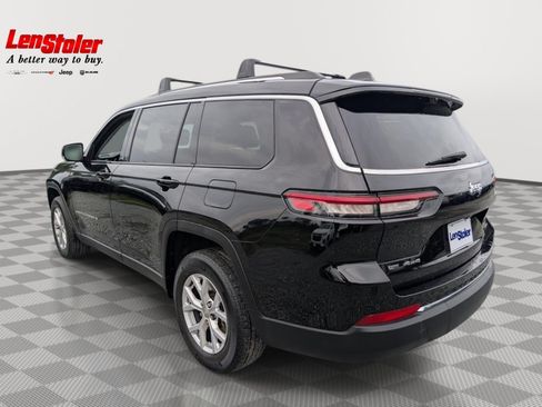 Used 2022 Jeep Grand Cherokee L Limited w/ Luxury Tech Group II AWD/4WD image 3