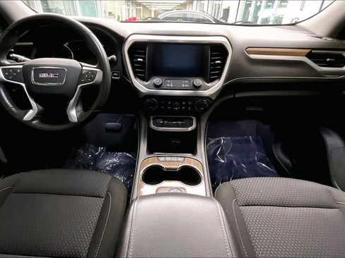 Used 2022 GMC Acadia SLE image 26