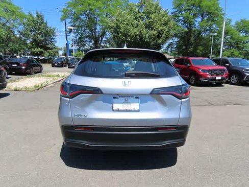 Certified 2023 Honda HR-V LX image 5