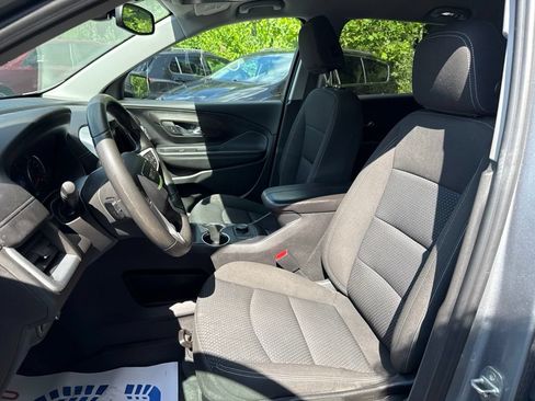 Used 2023 GMC Terrain SLE w/ LPO, Floor Liner Package AWD/4WD image 12