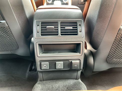 New 2026 Jaguar F-PACE R-Dynamic S image 16