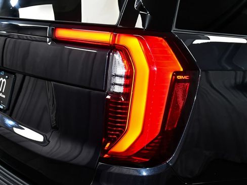 Used 2025 GMC Yukon XL Denali Ultimate AWD/4WD image 99