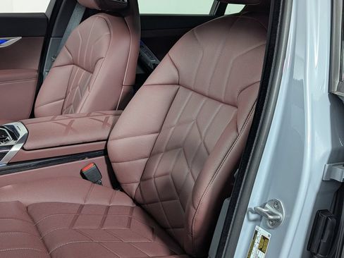 New 2026 BMW 740i xDrive AWD/4WD image 17