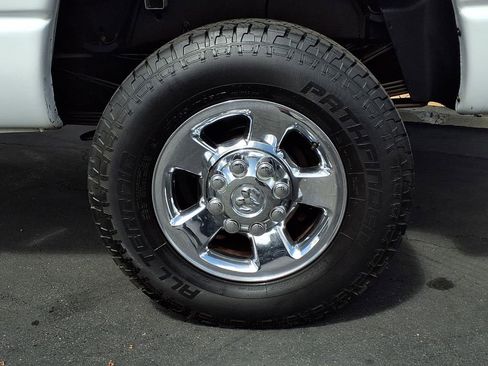 Used 2006 Dodge Ram 3500 Truck Laramie w/ Protection Group AWD/4WD image 4