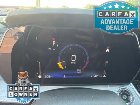 Certified 2025 Chevrolet Trax LT FWD image 10