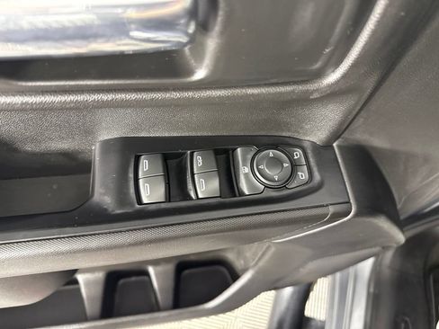 Used 2019 Chevrolet Silverado 1500 Custom Trail Boss w/ Custom Convenience Package AWD/4WD image 12