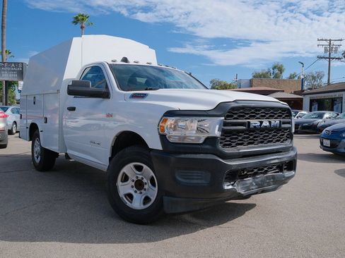 Used 2019 RAM 2500 Tradesman RWD image 3