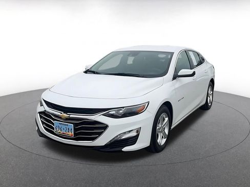 Used 2024 Chevrolet Malibu LT image 7
