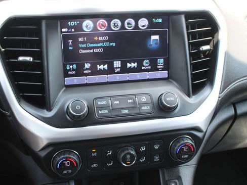 Used 2019 GMC Acadia SLT w/ LPO, Cargo Package AWD/4WD image 14