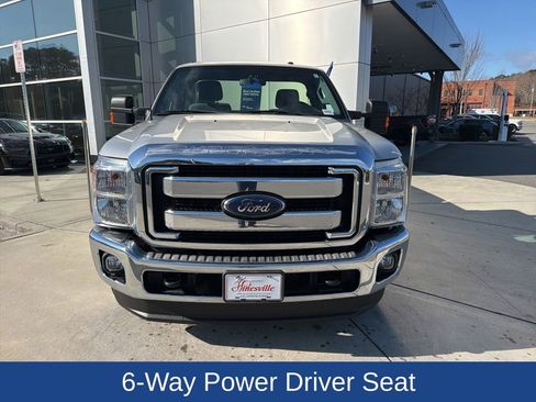 Used 2016 Ford F250 XLT w/ XLT Value Package image 3