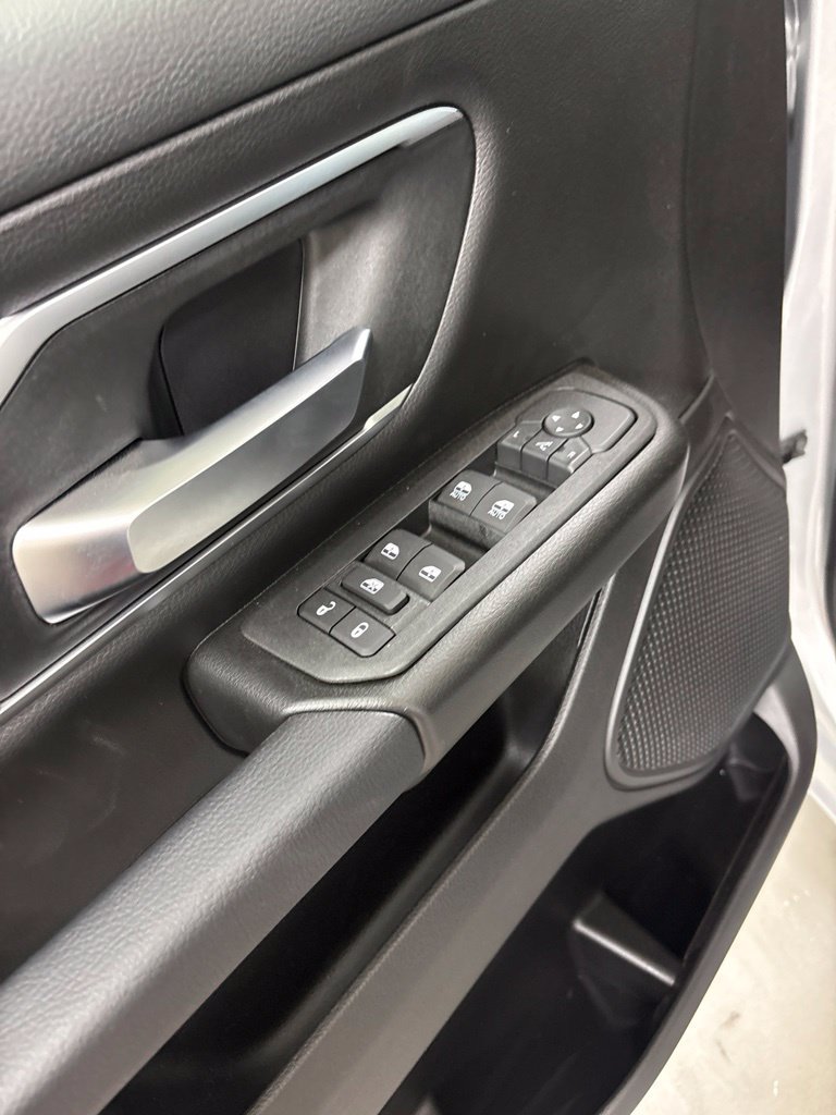 New 2026 RAM 1500 Big Horn AWD/4WD image 17