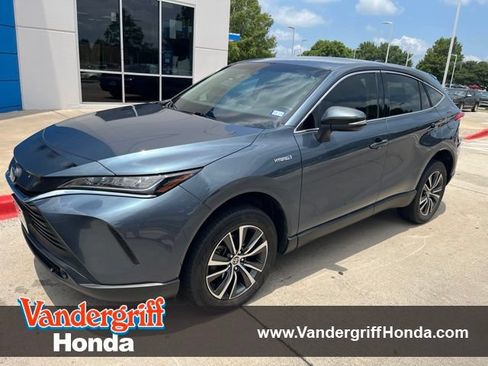 Used 2021 Toyota Venza LE AWD/4WD image 1