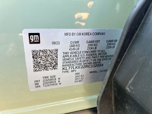 Used 2024 Chevrolet Trax ACTIV w/ Driver Confidence Package FWD image 32