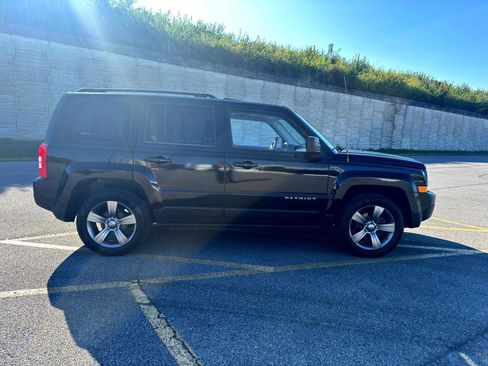 Used 2015 Jeep Patriot High Altitude FWD image 7