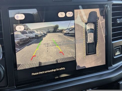 New 2026 Ford F250 Lariat w/ Black Appearance Package image 23