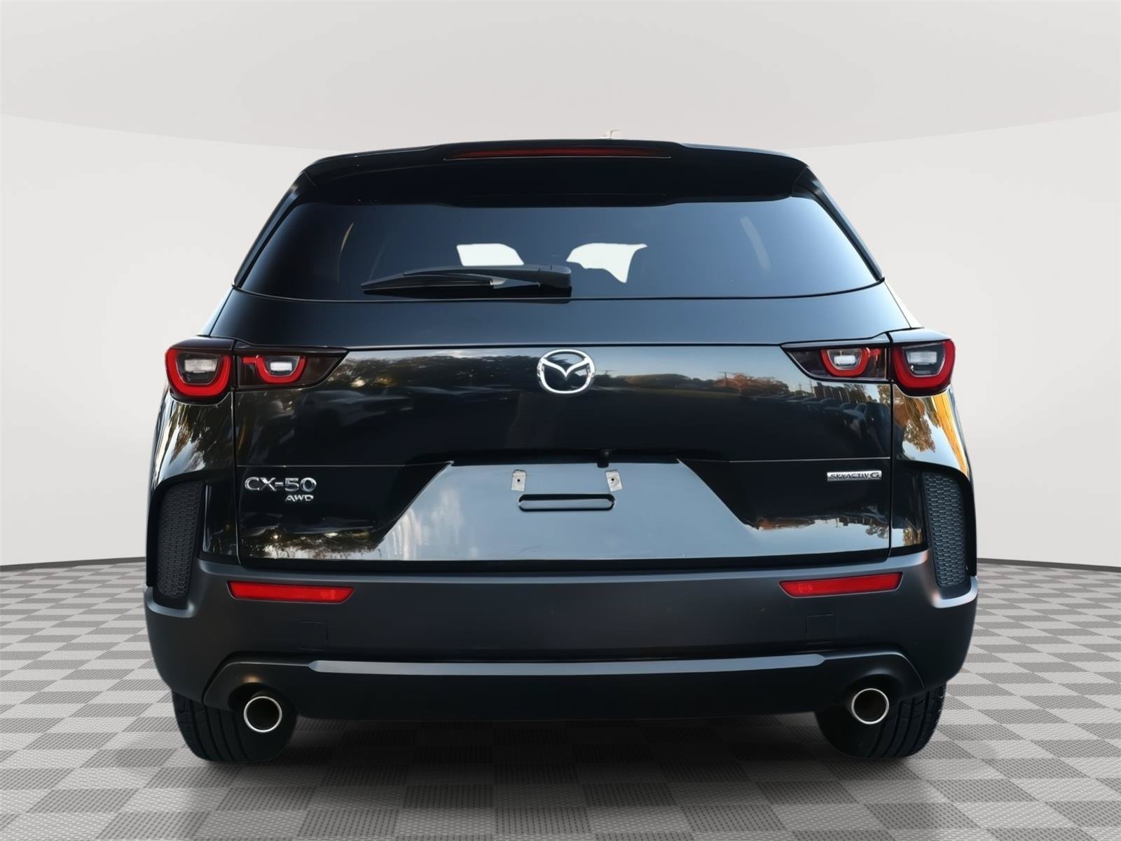 Used 2025 MAZDA CX-50 AWD 2.5 S w/ Preferred Package image 6