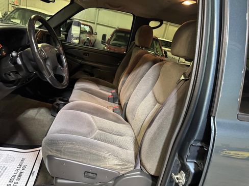 Used 2006 Chevrolet Silverado 3500 LT w/ Heavy-Duty Power Package image 28