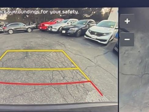 Used 2021 Kia Telluride SX w/ SX Prestige Package image 17