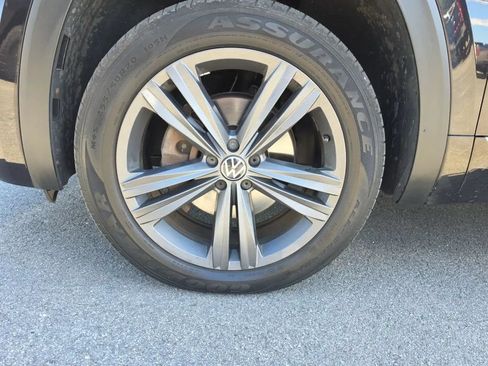 Used 2021 Volkswagen Atlas SE w/ Towing Package AWD/4WD image 10