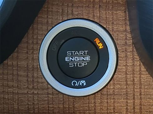 Used 2020 RAM 1500 Limited image 37