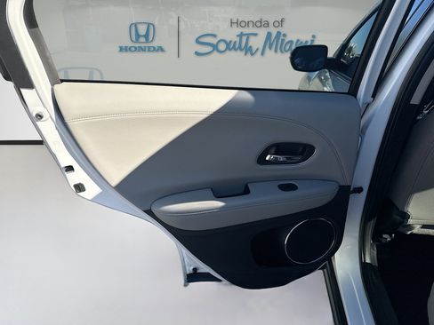 Certified 2021 Honda HR-V EX-L image 25