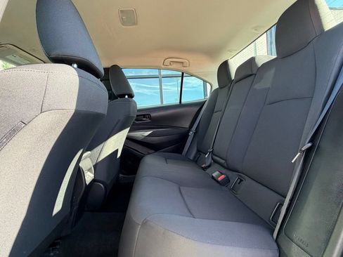 Used 2025 Toyota Corolla LE FWD image 14