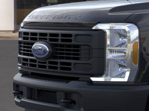 New 2025 Ford F250 XL image 18