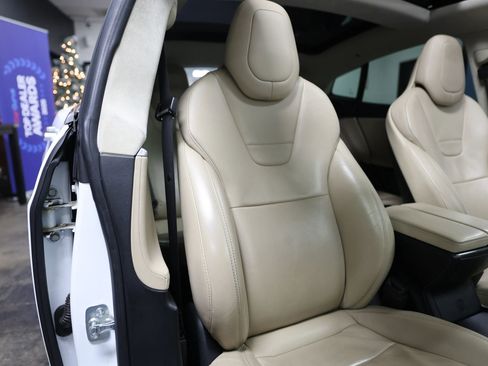 Used 2017 Tesla Model S P100D image 36