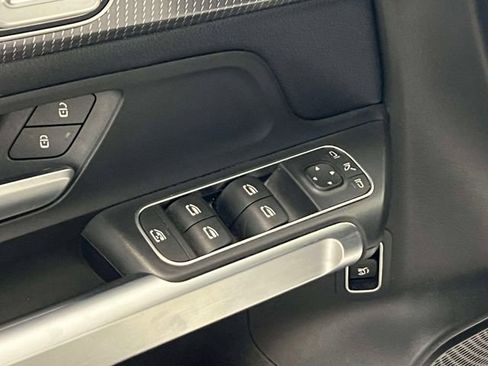 Certified 2020 Mercedes-Benz GLB 250 4MATIC image 16