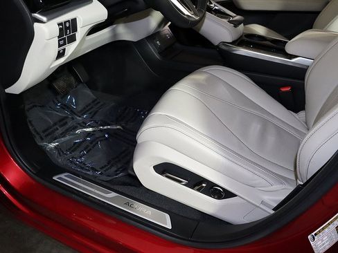 Certified 2025 Acura RDX w/ Technology Package image 23