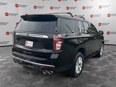Used 2021 Chevrolet Tahoe Premier w/ Premium Package image 5