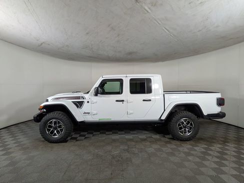 New 2026 Jeep Gladiator Rubicon AWD/4WD image 3