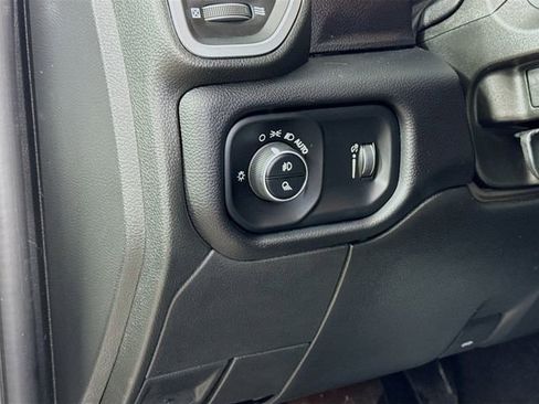 Used 2024 RAM 2500 Big Horn w/ Bed Utility Group image 10