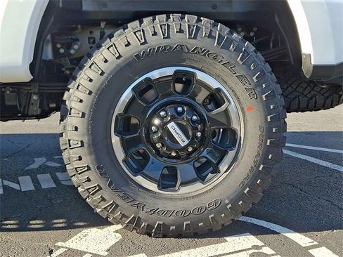 New 2026 Ford F250 Platinum w/ Tremor Off-Road Package image 5