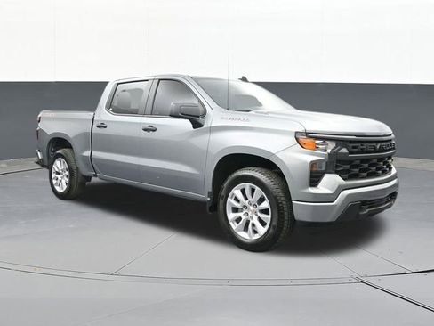 Used 2025 Chevrolet Silverado 1500 Custom image 20