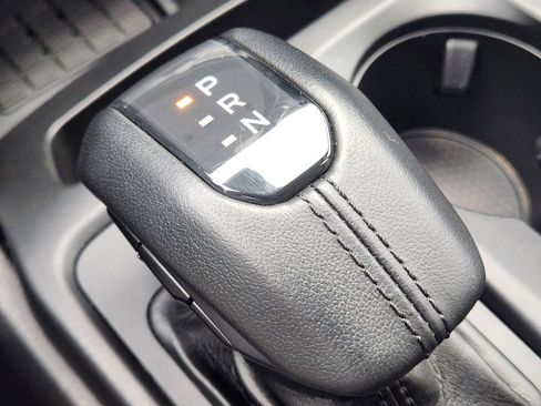 Used 2024 Ford Ranger Lariat w/ FX4 Off-Road Package image 30