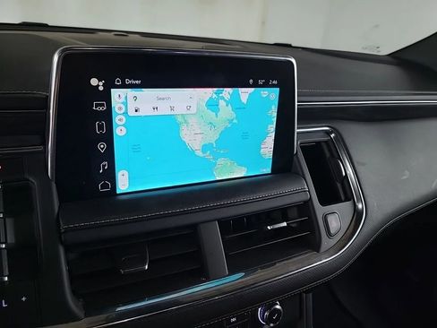 Used 2023 GMC Yukon SLT image 17