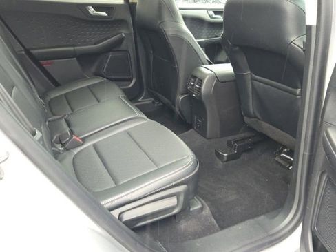 Used 2020 Ford Escape SEL image 8